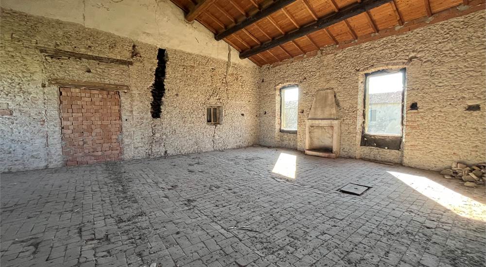 Interno  
