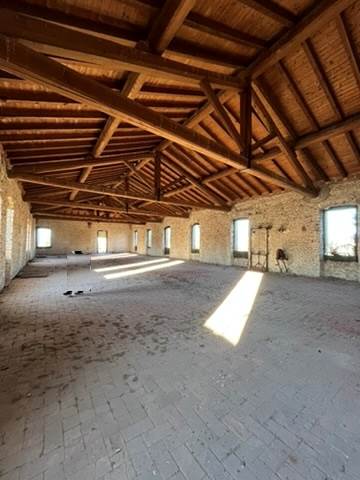 Interno  