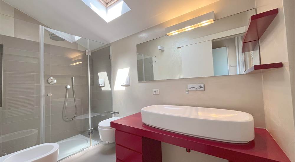bagno  privato camera padronale 