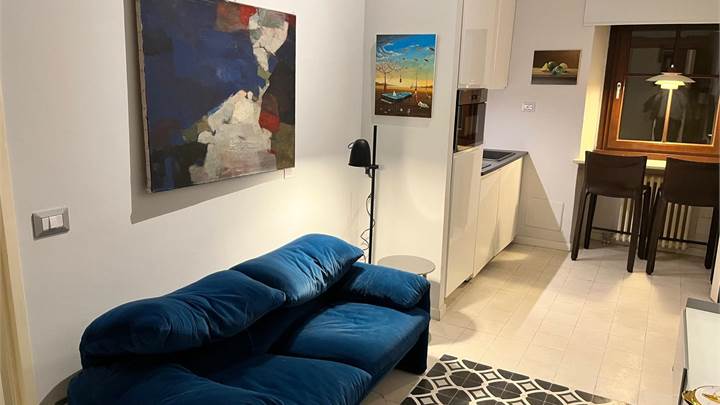 CENTRO STORICO - AFFITTASI BILOCALE ARREDATO